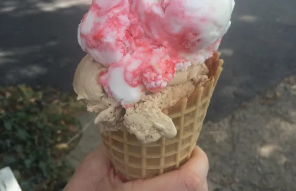 Widow's Walk Ice Creamery