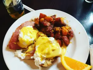 Famous Toastery