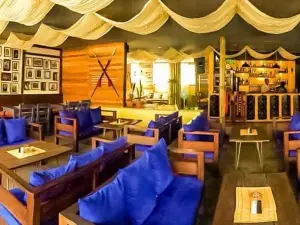 Anaki Restaurant