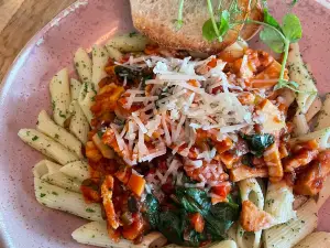 The Britannia Inn & Waves Restaurant
