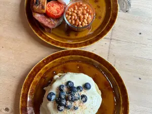 Flat White Kitchen