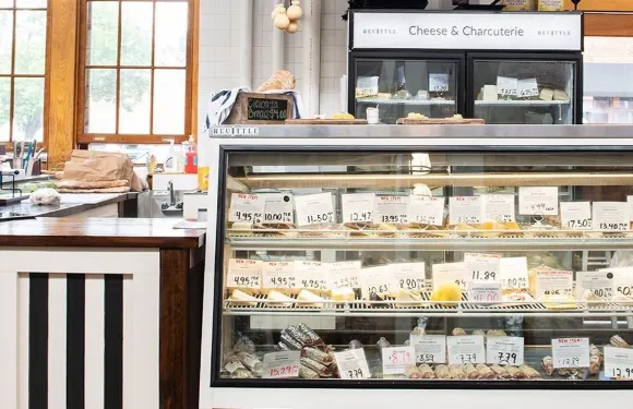 Revittle Market