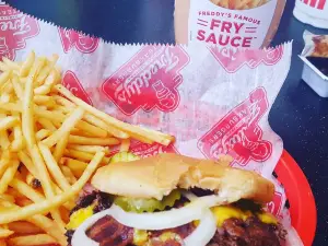 Freddy's Steakhouse & Custard