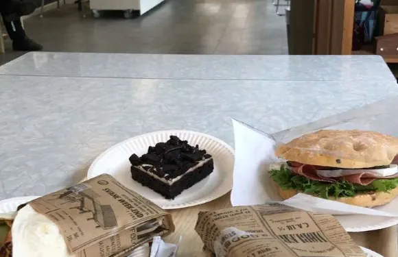 Fjell & Fjord Kafe og Kremmeri
