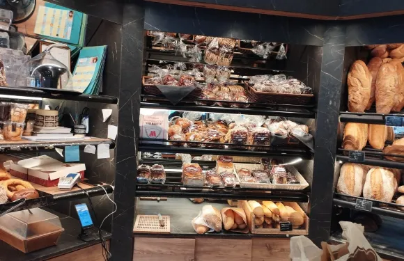 Manentis Bakery