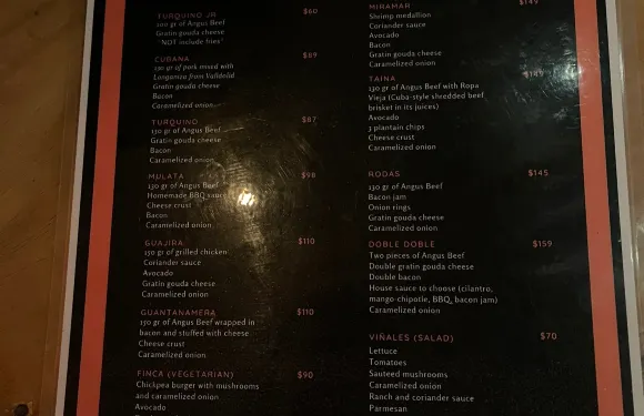 Cienfuegos Burgerhouse