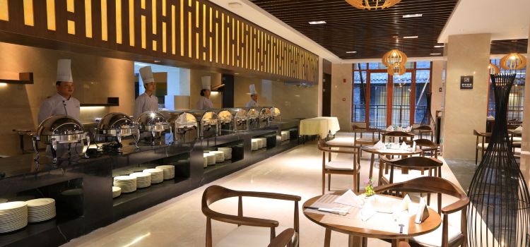 光雾山明宇豪雅酒店全景餐厅