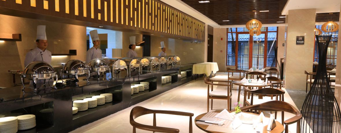 光雾山明宇豪雅酒店全景餐厅