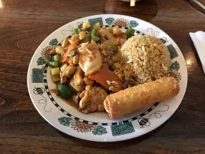 Ginger & Garlic Chinese & Sushi Restaurant