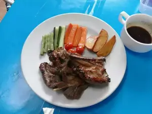 Aida Daniya Restaurant & English Teahouse