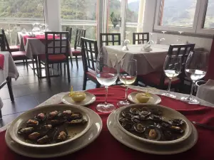 Lily's Restaurant