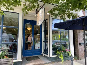 Blue Bee Cafe
