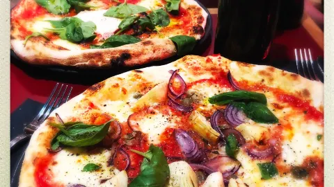 Top Joe's Townhouse & Pizzeria Narberth in 나버스