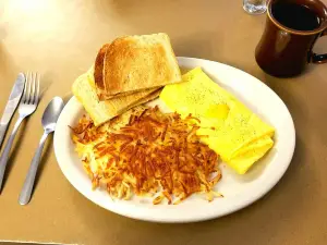 Maggies Restaurant