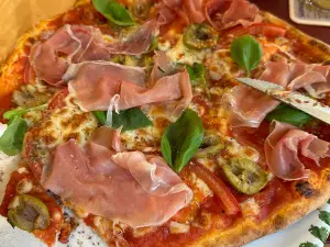 Marcelos Tapas Pizza Bar