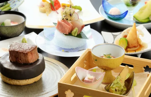 Restaurant Hanatsubaki/Hotel Tsubakino