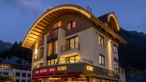 Kiwi - Cafe Bistro Bar in Ischgl