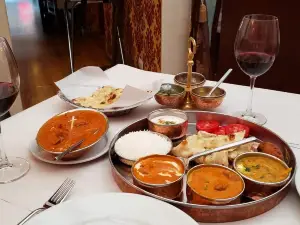 Taj Mahal Indian Restaurant