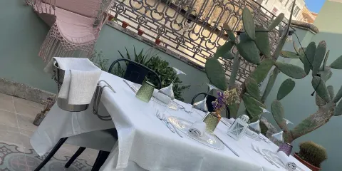 Toto & Raf Restaurant