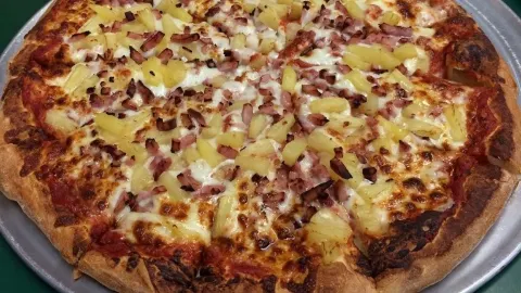 Pizza Factory in Three Rivers
