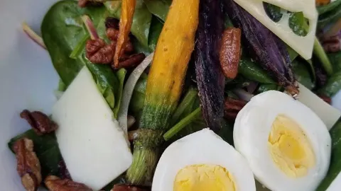 Toast in 蒂梅丘拉