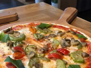 ペルチニ