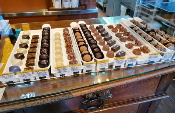 Cocoa West Chocolatier