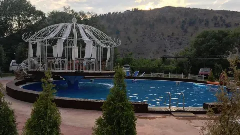 Bar-Restaurant Legjenda in Shkoder