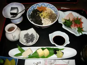 Local Cuisine Makiba