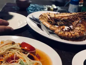 Barracuda bar & restaurant
