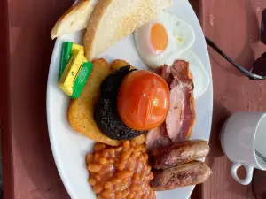 The Meadowbank Inn