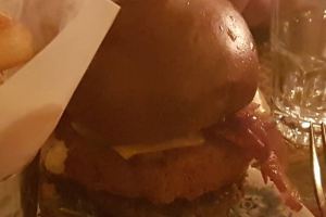 St Augustus Burger