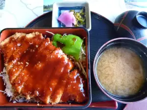 みよしや