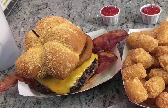 Big Earls Greasy Eats