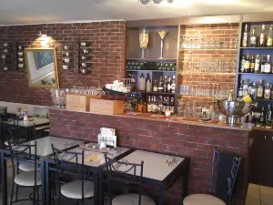Figar's Wine & Cafe Bar
