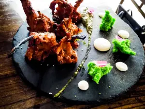 Farzi Cafe