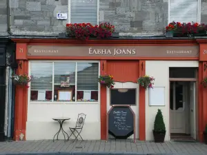 Éabha Joan's
