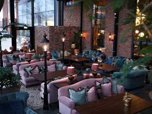 The Chamberlin Grill