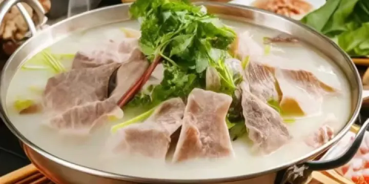 暮山映雪·私湯度假別院（四姑娘山雙橋溝景區店）·餐廳