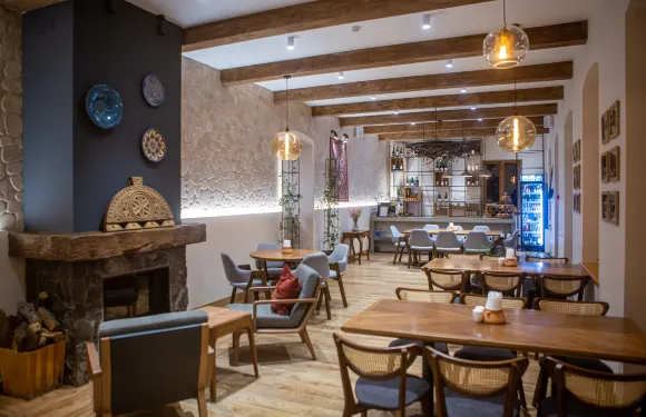 Toon Armeni Restaurant