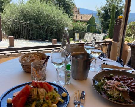 Le Cafe de France
