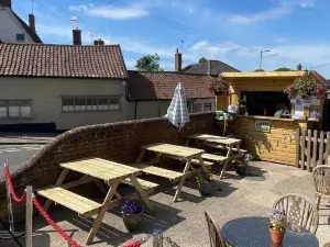 The Coffee Hut