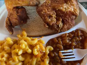 Gus's World Famous Fried Chicken