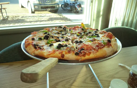 Thatzza Pizza