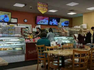 Santana's Plaza Café