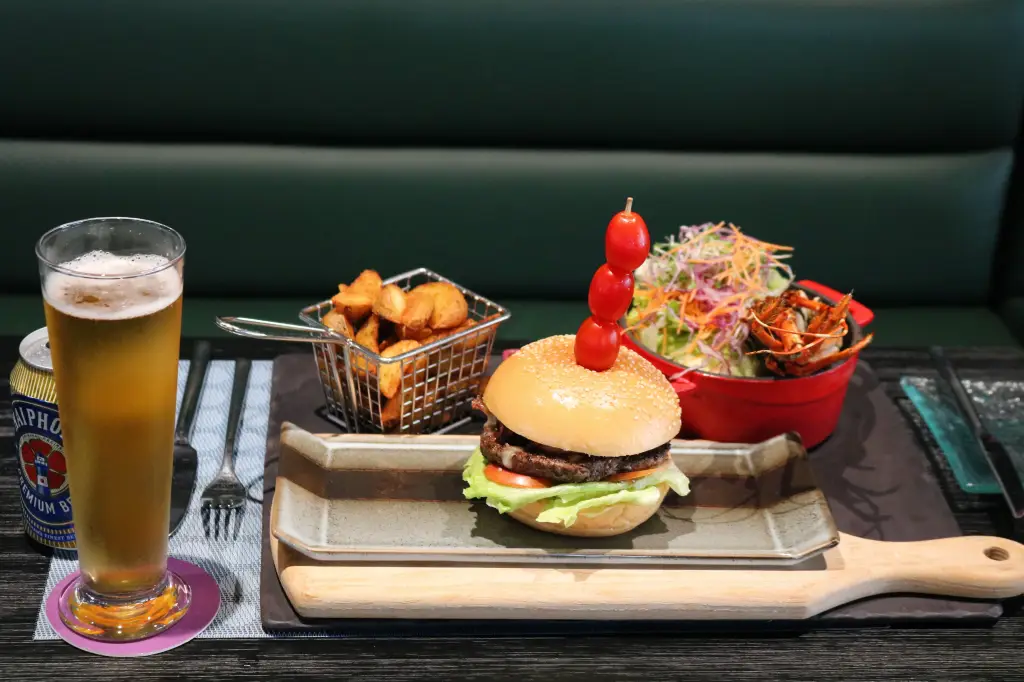 Flame Grill & Bar