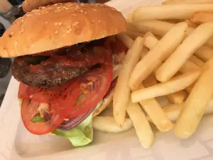 Maisonette Restaurant