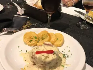 El Plaza Restaurant