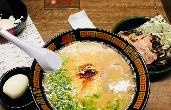 一蘭拉麵(京都八幡店)