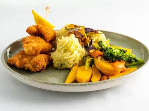 Tropical Mist Bar & Restaurant